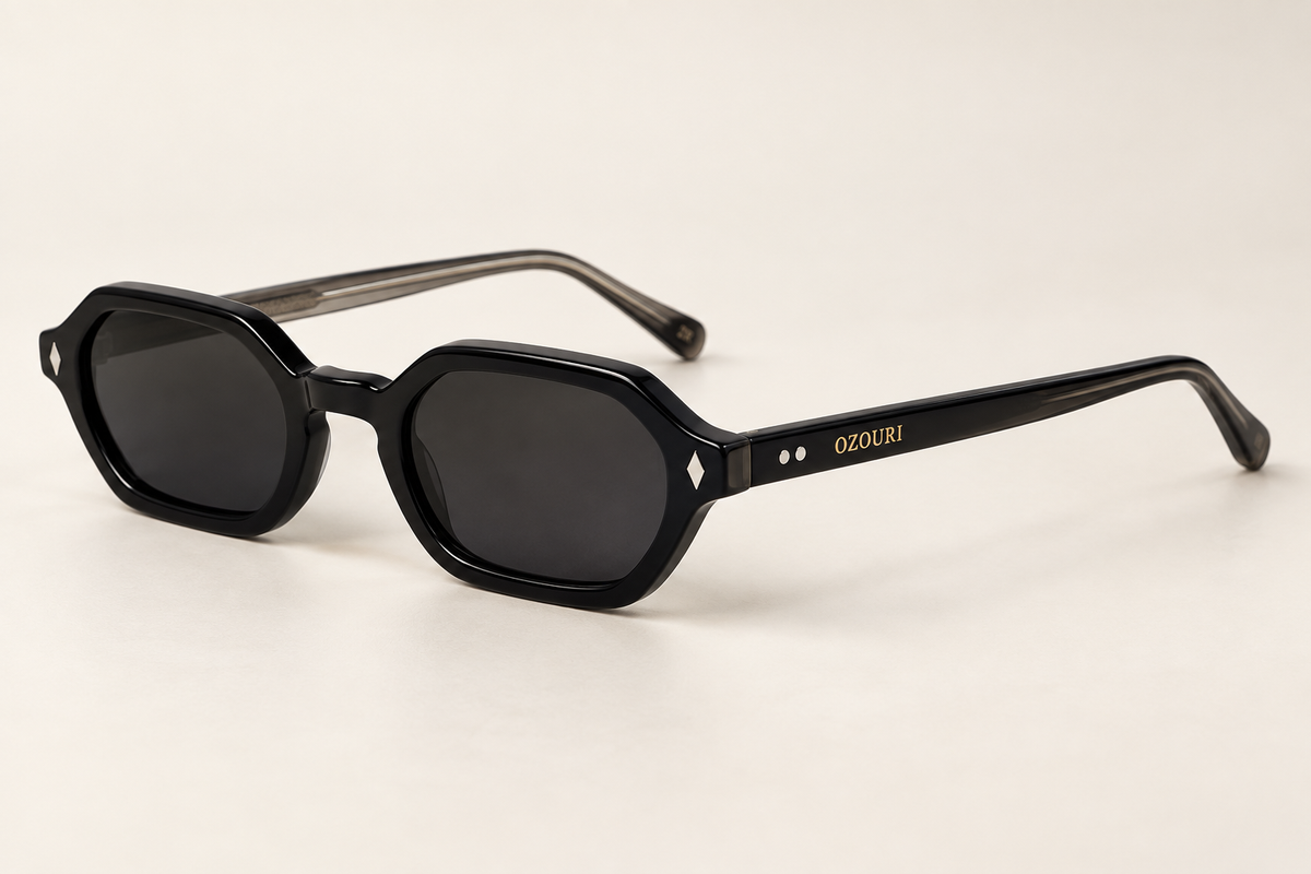 Lunettes de soleil octogonales noires OZOURI EYEWEAR avec branches grises et rivets dorés